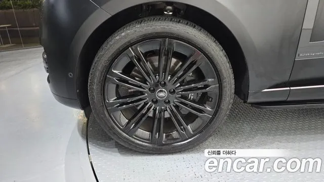 Land Rover Range Rover — Фото автомобиля 5