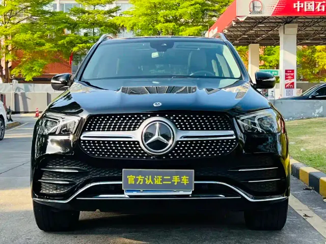 Mercedes-Benz GLE-Class — Фото автомобиля 2
