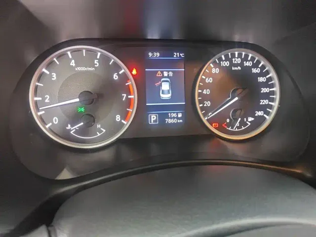Nissan Sylphy — Фото автомобиля 11