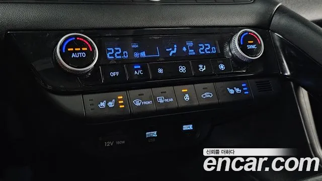 Hyundai Avante CN7 — Фото автомобиля 12