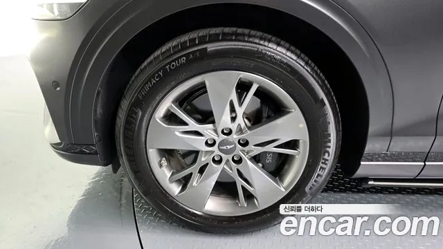 Genesis GV70 2.5T Бензин AWD — Фото автомобиля 5