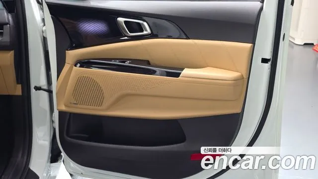 Kia Carnival 4th Gen — Фото автомобиля 14