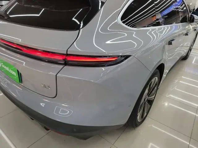 Nio ET5 Touring — Фото автомобиля 7
