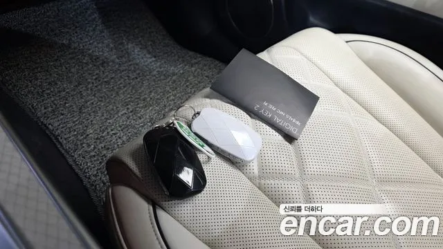 Genesis GV80 — Фото автомобиля 15