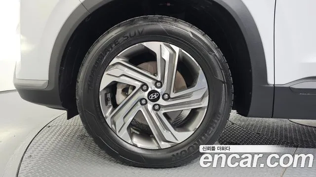 Hyundai Santa Fe New — Фото автомобиля 5