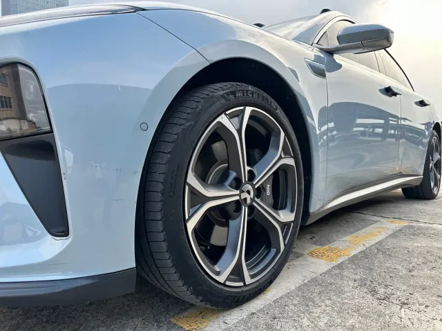 Nio ET5 Touring — Фото автомобиля 11