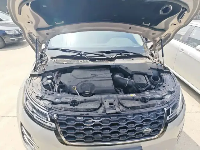 Land Rover Range Rover Evoque — Фото автомобиля 14