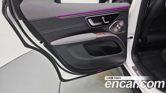 Mercedes-Benz EQS — Фото автомобиля 19