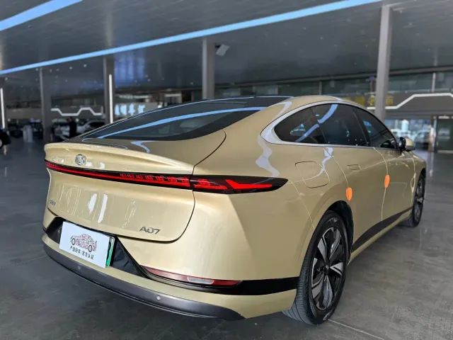 Changan Qiyuan A07 — Фото автомобиля 4