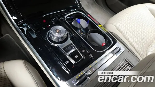 Kia Canival Carnival 4 поколение 7 мест Hi-Limousine — Фото автомобиля 9