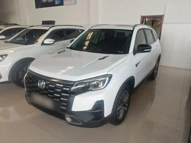 Фотография автомобиля — Changan CS75