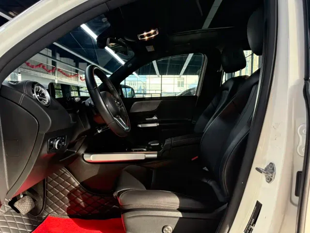 Mercedes-Benz GLB-Class — Фото автомобиля 12