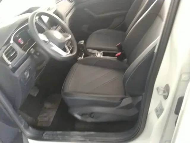 Volkswagen Tharu — Фото автомобиля 14