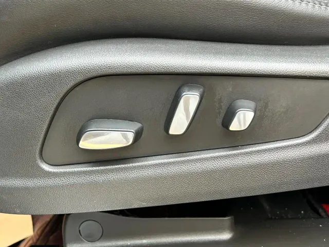 Cadillac XT5 — Фото автомобиля 25
