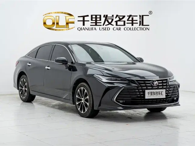 Toyota Avalon — Фото автомобиля 11