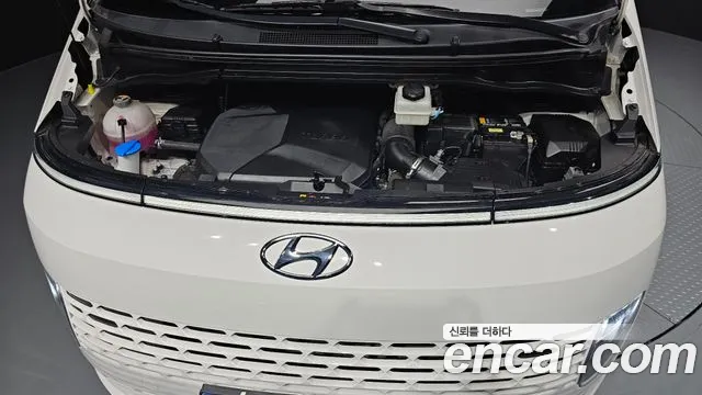 Hyundai Staria Staria Карго 3 места — Фото автомобиля 6