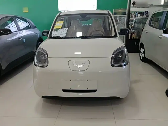 Wuling Hongguang Mini EV — Фото автомобиля 2