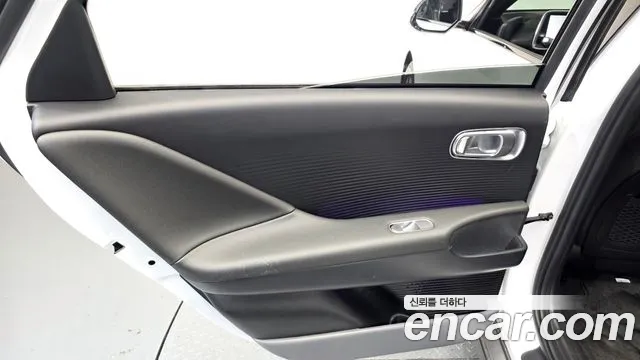 Hyundai Ioniq 6 — Фото автомобиля 14