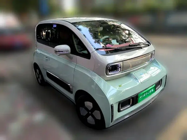 Baojun KiWi EV — Фото автомобиля 4
