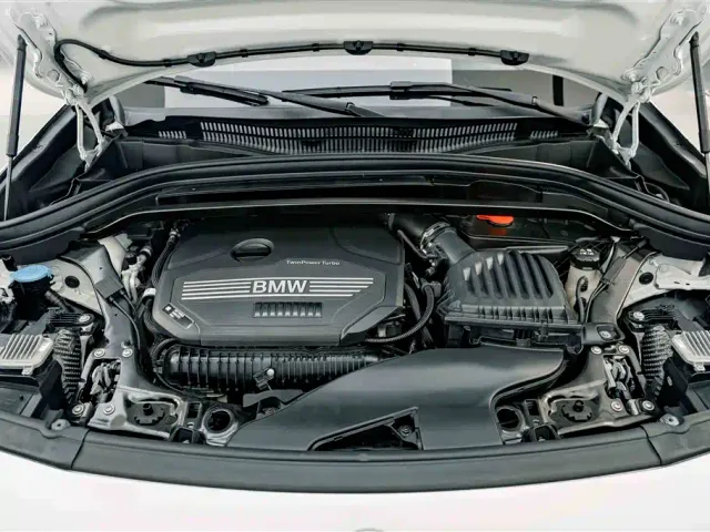 BMW X2 — Фото автомобиля 24