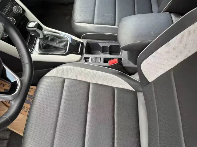 Volkswagen Volkswagen T-ROC 2023 280TSI DSG 2WD Time Edition — Фото автомобиля 7
