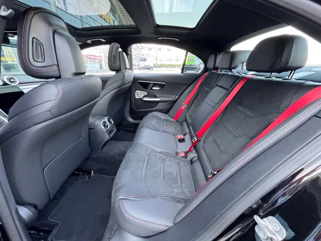 Mercedes-Benz C-Class AMG — Фото автомобиля 10