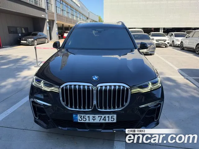 BMW X7 G07 — Фото автомобиля 2