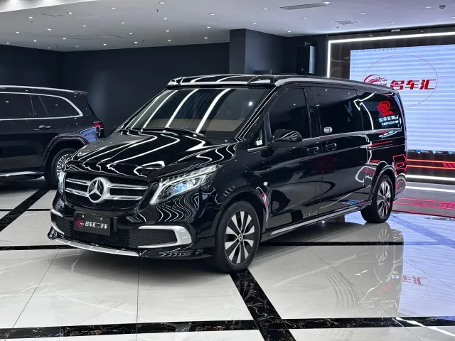 Фотография автомобиля — Mercedes-Benz Vito