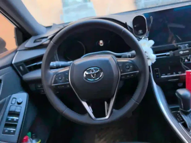 Toyota Avalon — Фото автомобиля 15
