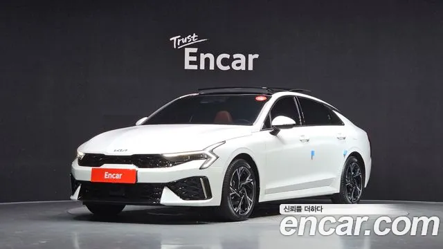 Фотография автомобиля — Kia K5