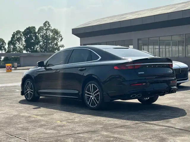 Geely Xingrui — Фото автомобиля 7