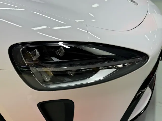Xiaomi SU7 — Фото автомобиля 26