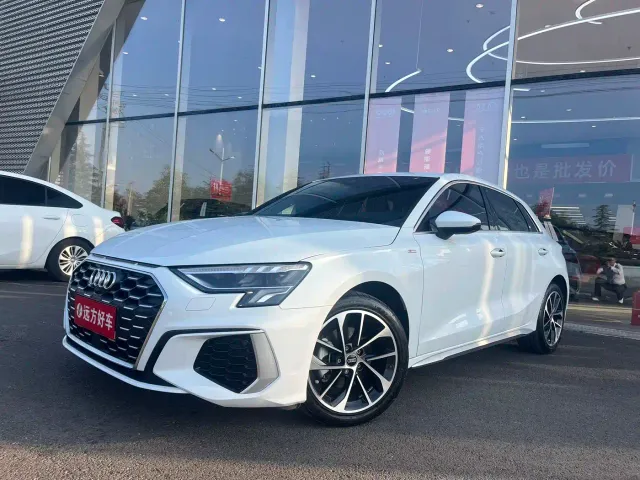 Фотография автомобиля — Audi A3