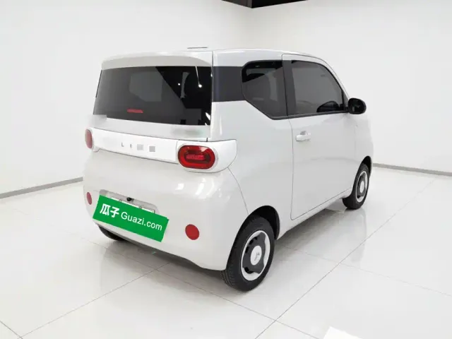 Wuling Hongguang Mini EV — Фото автомобиля 4