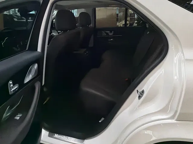 Mercedes-Benz GLE-Class — Фото автомобиля 11