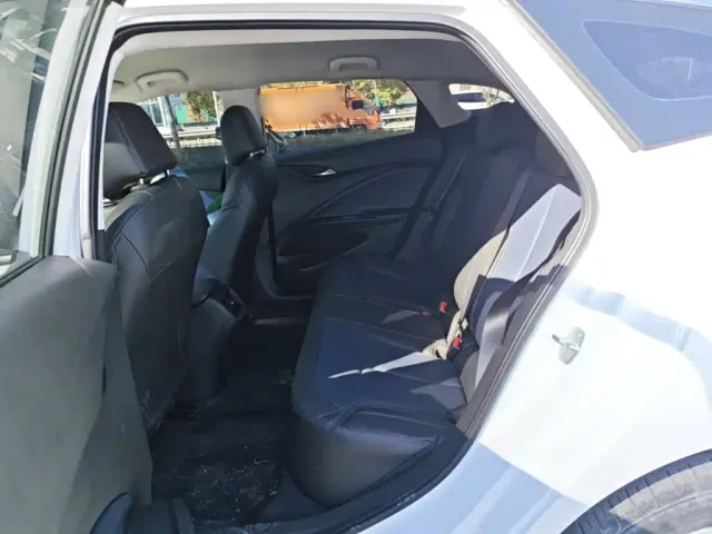 Buick Velite 6 — Фото автомобиля 16