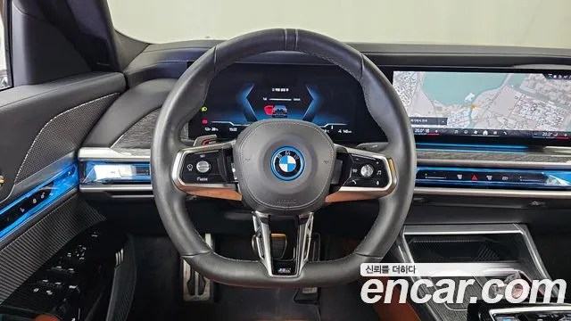 BMW i7 G70 — Фото автомобиля 19