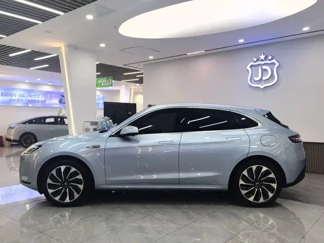 Aito M5 — Фото автомобиля 8