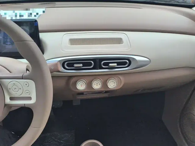 Wuling Hongguang Mini EV — Фото автомобиля 16