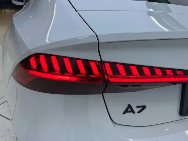 Audi A7 — Фото автомобиля 7