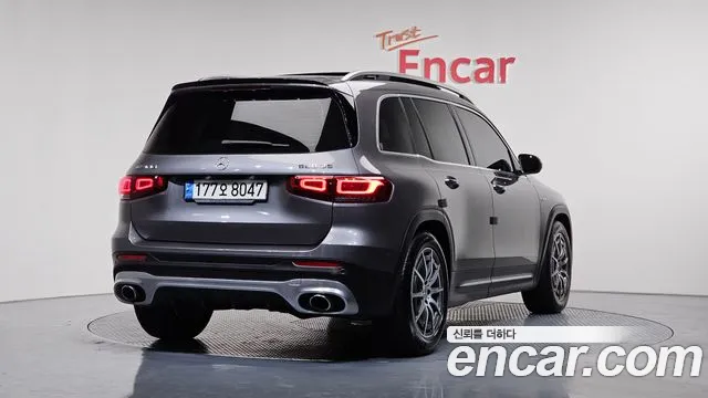 Mercedes-Benz GLB-Class — Фото автомобиля 2