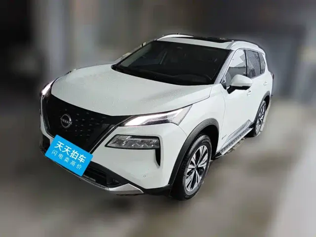 Фотография автомобиля — Nissan X-Trail