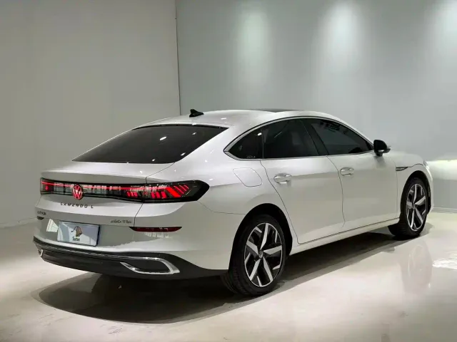 Volkswagen Lamando — Фото автомобиля 6