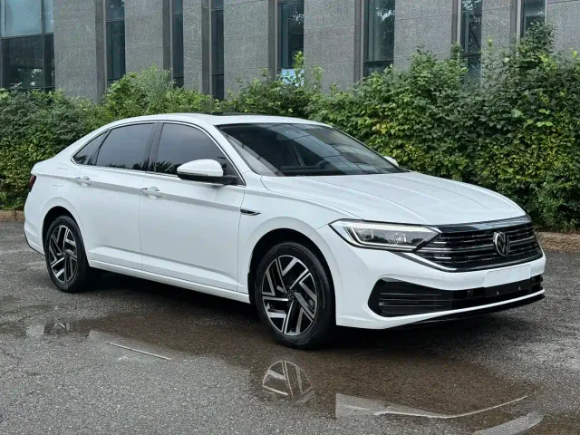 Volkswagen Sagitar — Фото автомобиля 2