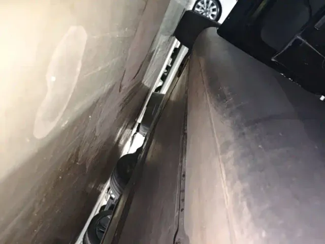 Tesla Model Y — Фото автомобиля 21