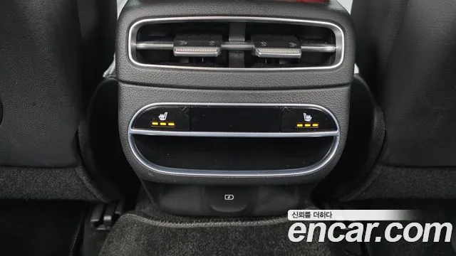 Genesis GV70 2.5T Бензин AWD — Фото автомобиля 19