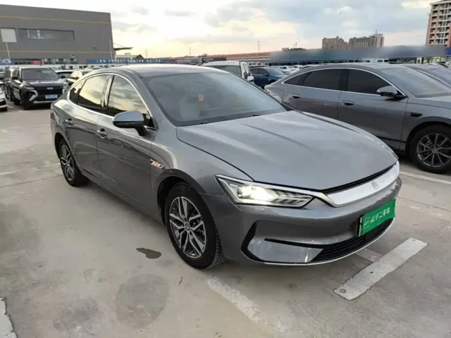BYD Qin PLUS — Фото автомобиля 3