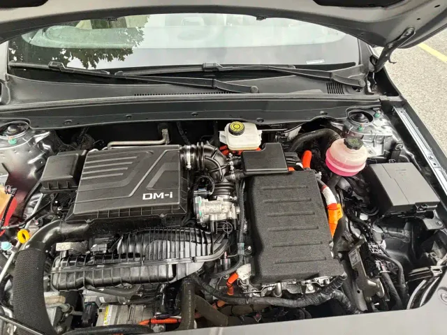 BYD Qin PLUS — Фото автомобиля 9