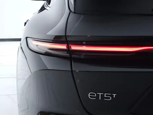 Nio ET5 Touring — Фото автомобиля 22