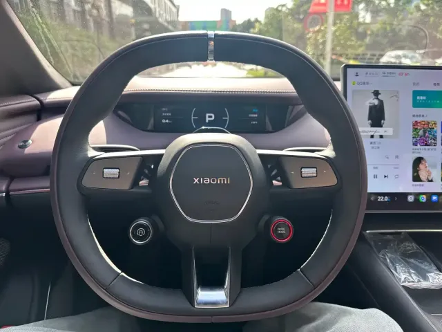Xiaomi SU7 — Фото автомобиля 12